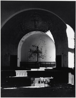 Hujar_6_Abandoned-Church-Newark