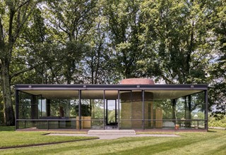 088-The-Glass-House
