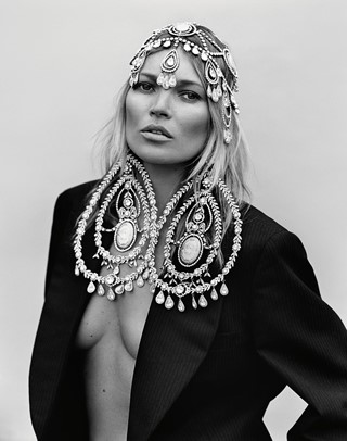 AN27_M1_Alasdair-McLellan_05