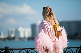 Matthew McConaughey in The Beach Bum (Blue Finch F