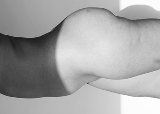 BODY 08 &#169; Lotte van Raalte