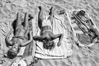 At the Beach by Tod Papageorge