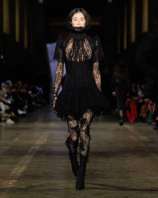 McQueen_AW25_Look_12
