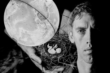 KW_DW_Untitled (David+Nest+Globe)_HQ