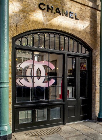 Chanel beauty boutique at Covent Garden