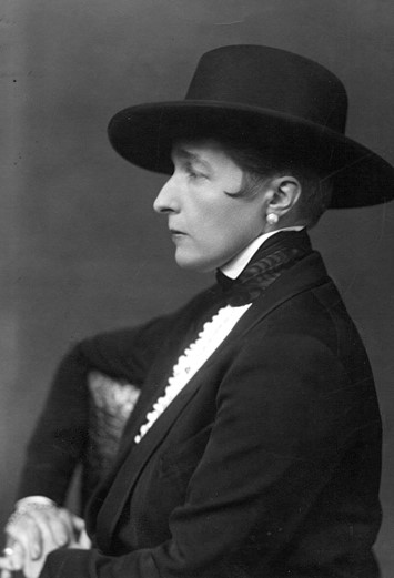 Radclyffe Hall: Androgyny's Original Pioneer | AnOther