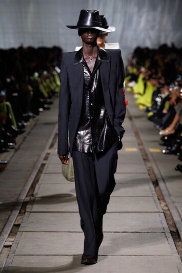 Alexander McQueen Autumn/Winter 2024 