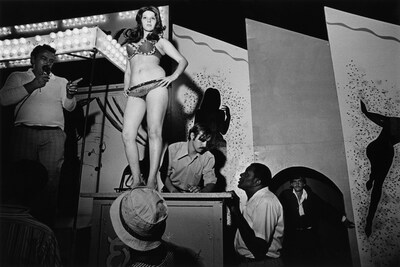 Susan Meiselas Carnival Strippers
