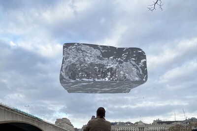 Koo Jeong A, density.1