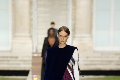 LOOK 3