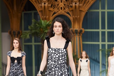 Virginie Viard Debuts First Solo Chanel Cruise Collection After Karl  Lagerfeld's Passing