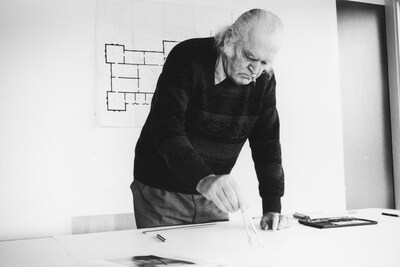 3. Mario Merz,1994, Amsterdam, Stedelijk Museum &#169; 