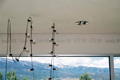 Felix Gonzalez-Torres at David Zwirner