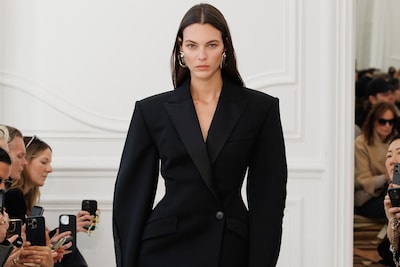 Givenchy_Womenswear_AW25_Look_03