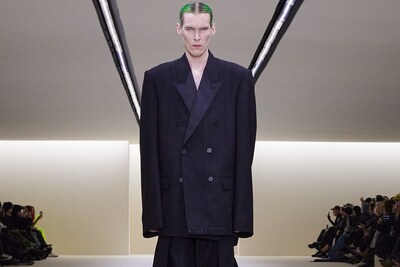 BALENCIAGA WINTER 23 LOOK 4_AKI