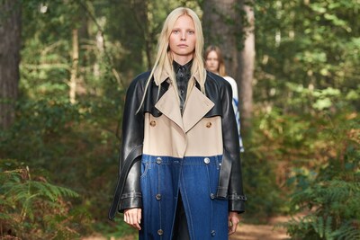 Burberry Spring_Summer 2021 Collection - Look 5