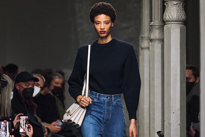 Ala&#239;a Summer-Fall show collection Pieter Mulier