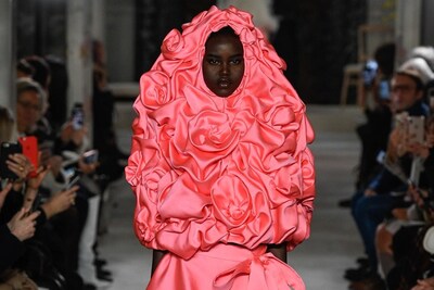 Valentino Haute Couture S/S19 Pierpaolo Naomi Campbell