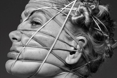&#169; Rankin - Distorted, Hunger, Issue 8, 2015 - Cour