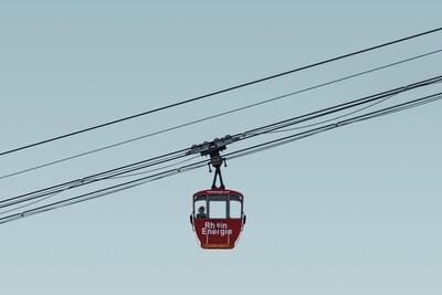 188-cable-car-cathedral-germany-@olle.l.olle