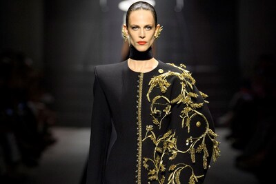 Schiaparelli Autumn/Winter 2022 Haute Couture