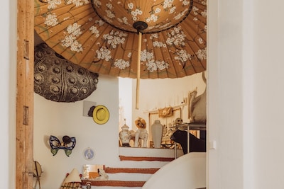 Casa Dal&#237; by Coco Cap&#237;tan