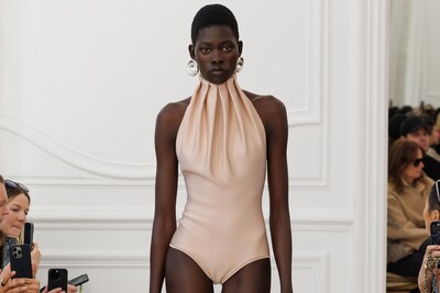 Givenchy_Womenswear_AW25_Look_02