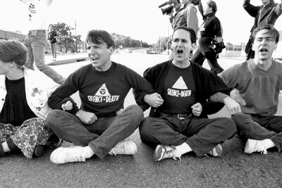 The Political Slogan T-shirt 