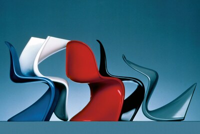 114-Panton-chairs