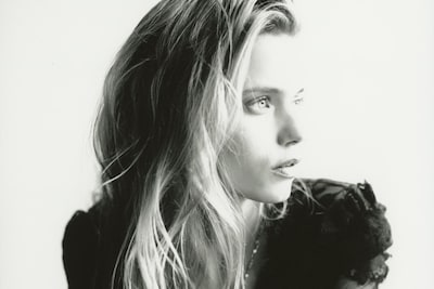 Abbey Lee Kershaw model actor 2019 fashion style