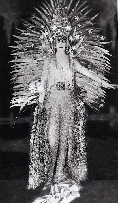 In-Queen-of-the-Night