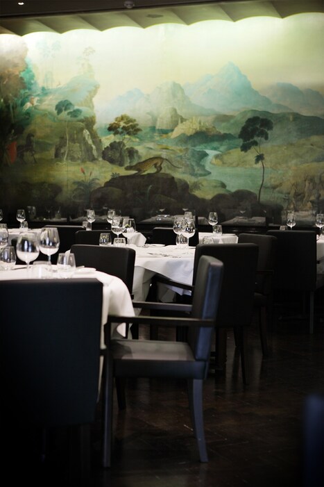 Rex Whistler dining room