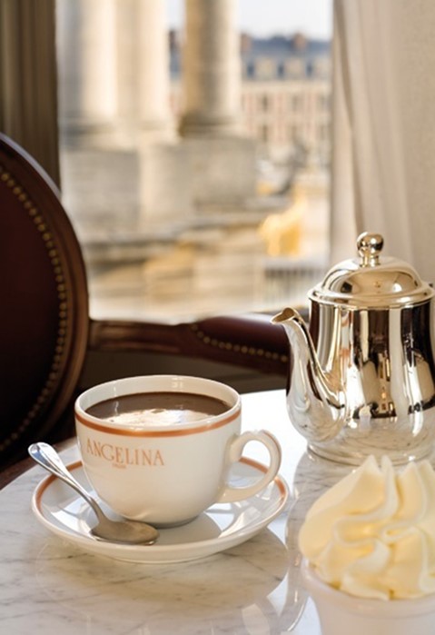 Hot chocolate at Angelina&#39;s