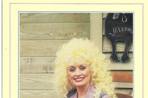 Dollywood Postcard