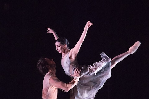 5---No-Man&#39;s-Land-(Tamara-Rojo-and-Esteban-Berlang