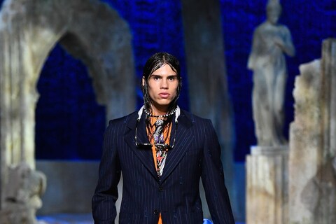 Versace_SS21_Look002