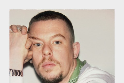 Alexander McQueen, designer. 2004 &#169; Ezra Petronio. Courtesy 