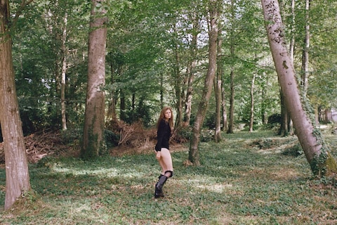 1_AN51_COV11_WELL2_EstherTheaker_EmmaWyman_04