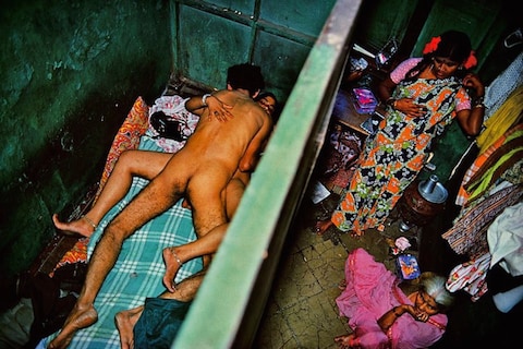 Asha with a customer, Falkland Road, Bombay, India