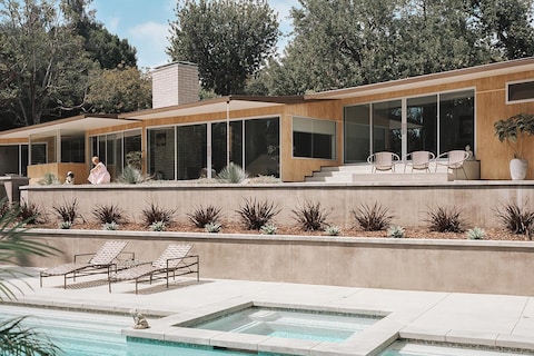 Case-Study-House-#10-(Kemper-Nomland)-&#169;-Stephanie-