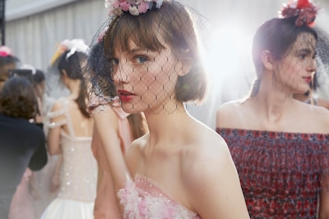 Chanel SS18 Haute Couture Netflix documentary 7 Days Out