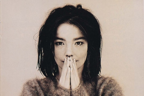 Bj&#246;rk, Debut, 1993