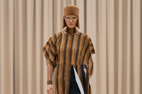 Burberry Autumn/Winter 2021 Womenswear