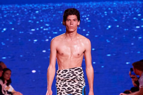 Look13_GXG2301