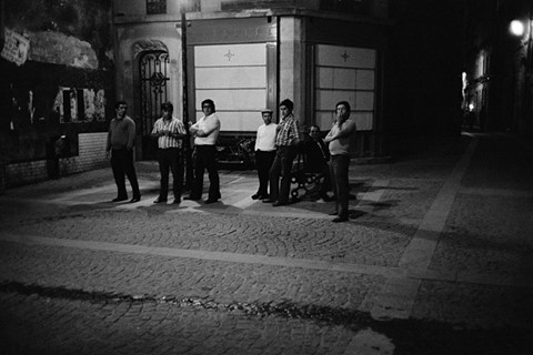 15. Plusieurs hommes dans la Rue JEA-RDL-III-18-7A