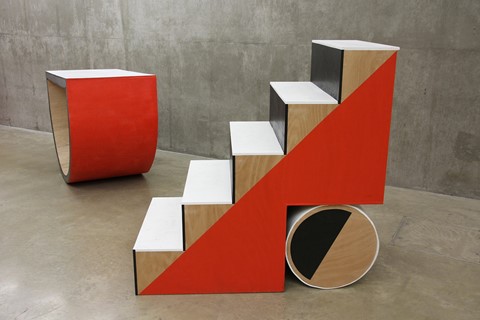 isabel-+-helen_V&amp;A_Constructivist_Playground_03