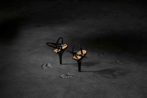 Jurgi Persoons, S/S97, heel-only shoe in wood and patent 