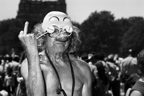 7987_82_12_New York_1986
