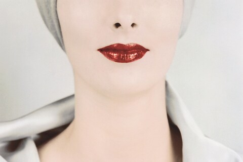 2_Erwin-Blumenfeld_Le-Décolleté_Victoria-von-Hag