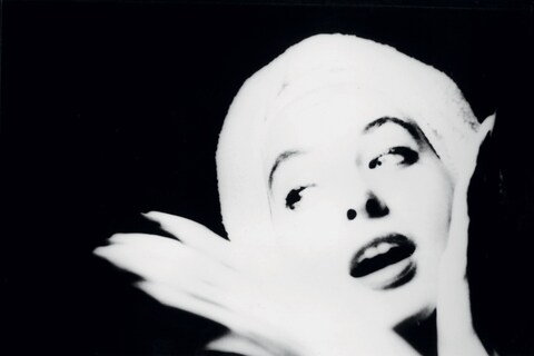 3_Lillian-Bassman_A-report-to-Skeptics_Suzy-Parker